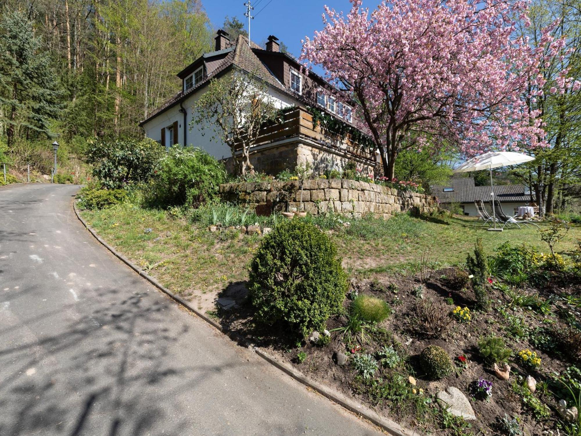 Charming Apartment In Wei Enbrunn Near Forest Weissenbrunn Extérieur photo